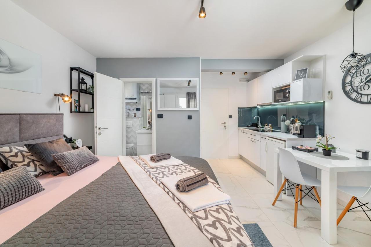 Amare Apartments Bobovisca Exterior photo