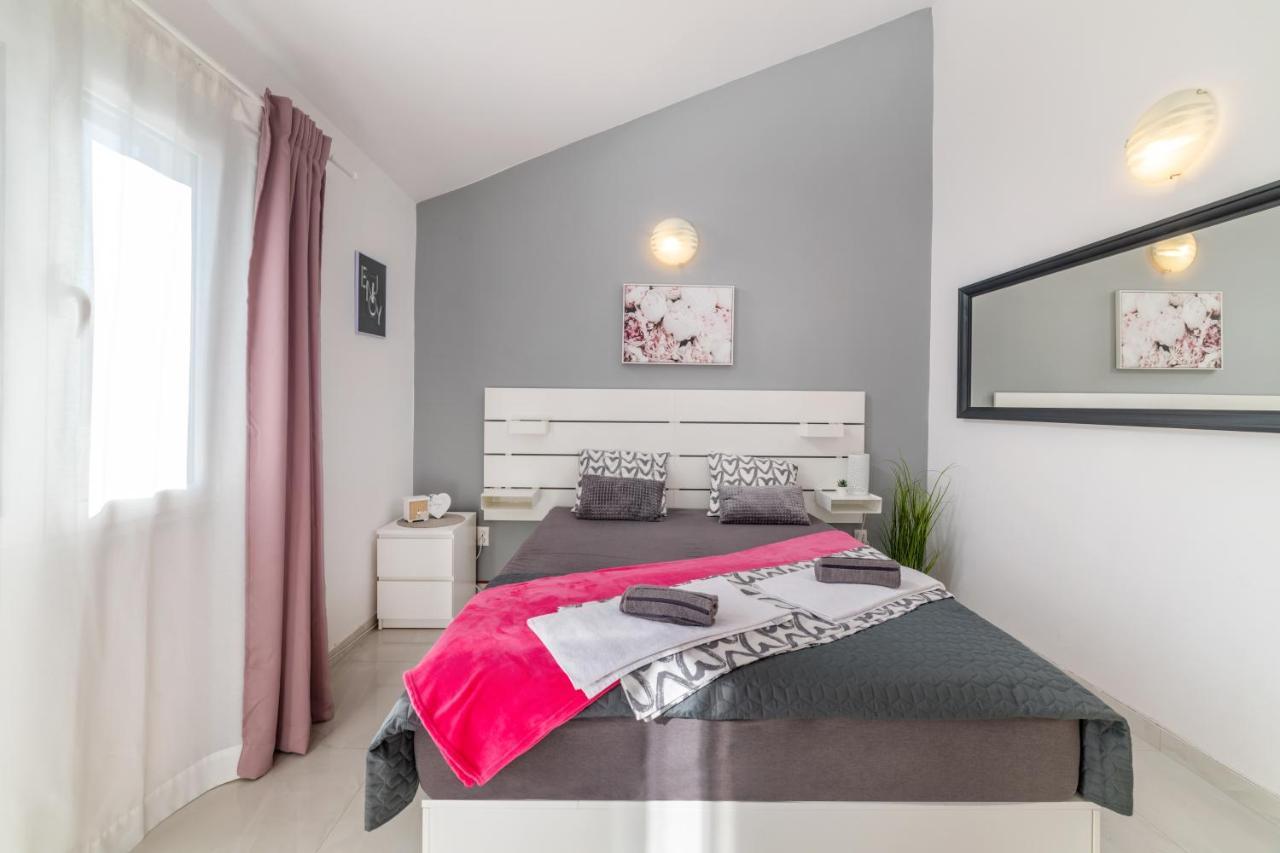 Amare Apartments Bobovisca Exterior photo