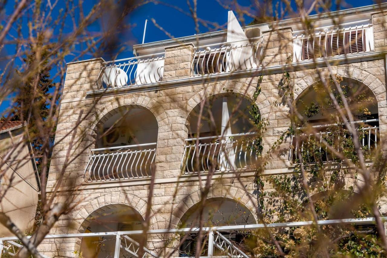 Amare Apartments Bobovisca Exterior photo